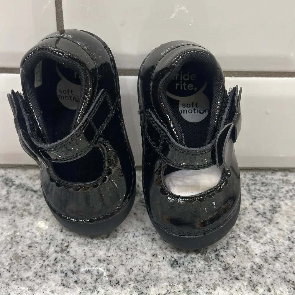 Stride Rite SM Makayla Black Patent Mary Jane Bow Toddler‎ Girls Shoes Size 3M